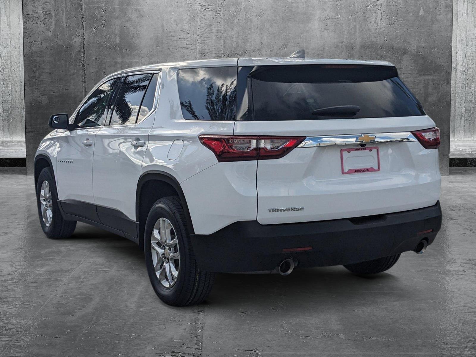 2021 Chevrolet Traverse Vehicle Photo in MIAMI, FL 33172-3015