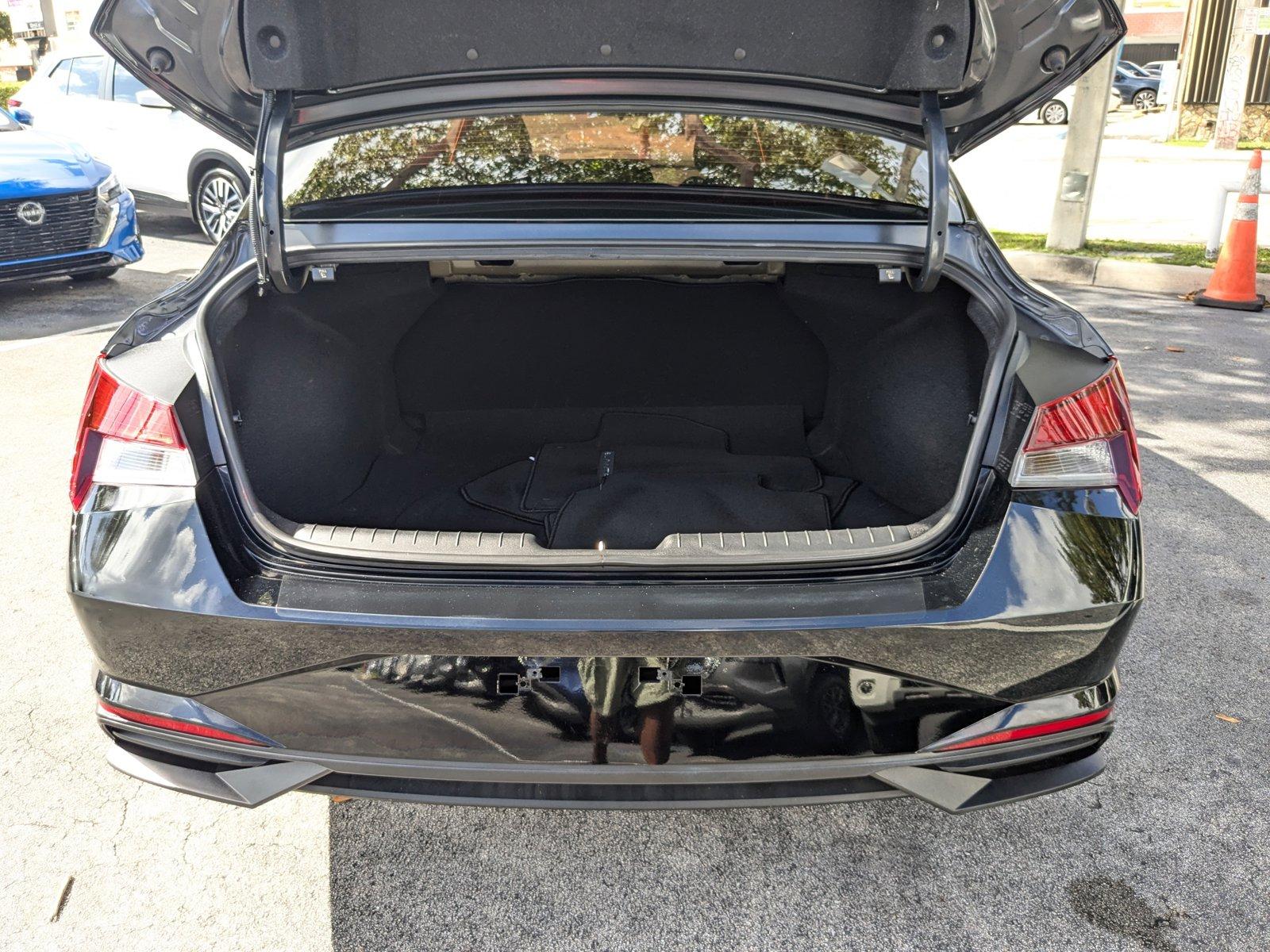 2023 Hyundai ELANTRA Vehicle Photo in Miami, FL 33135