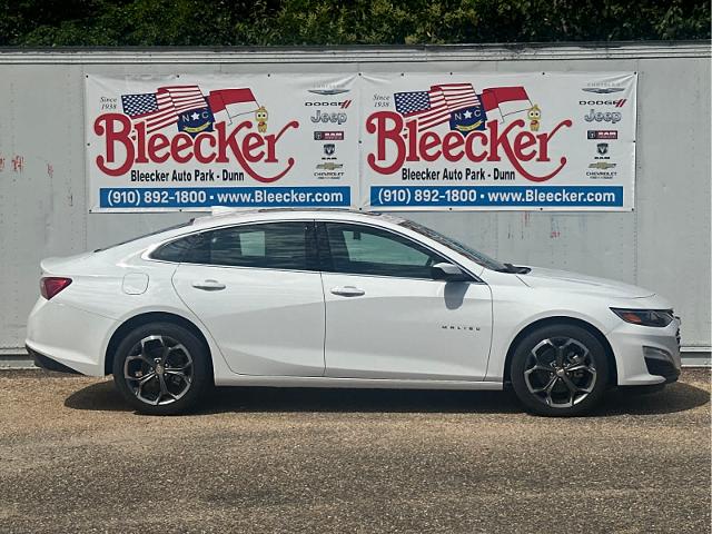 2024 Chevrolet Malibu Vehicle Photo in DUNN, NC 28334-8900