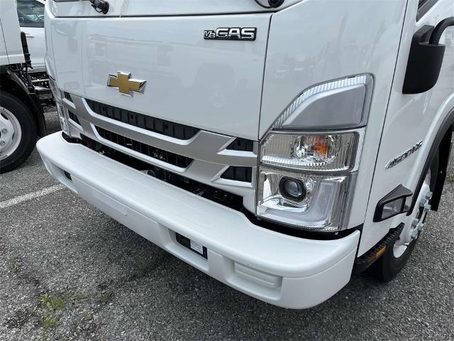 2025 Chevrolet 4500 HG LCF Gas Vehicle Photo in ALCOA, TN 37701-3235