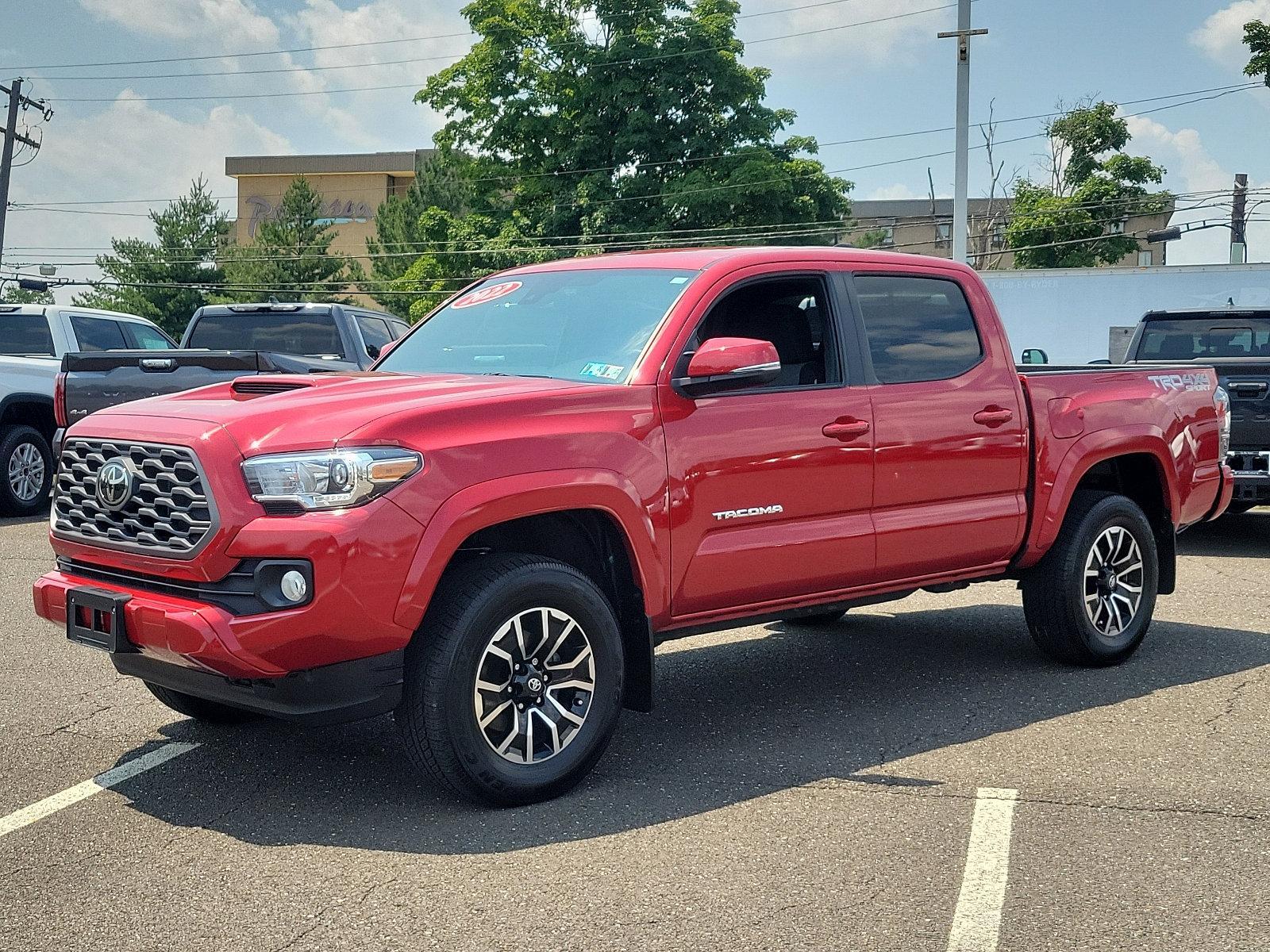 2022 Toyota Tacoma 4WD Vehicle Photo in Trevose, PA 19053