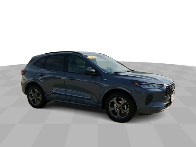 Used 2024 Ford Escape ST-Line with VIN 1FMCU9MN2RUB19665 for sale in Quincy, IL