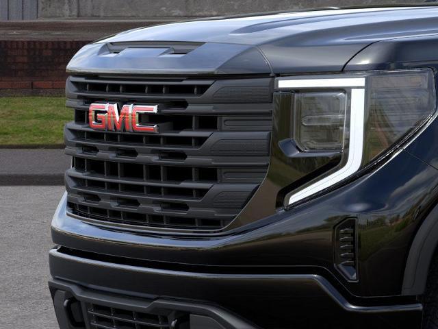 2024 GMC Sierra 1500 Vehicle Photo in PORTLAND, OR 97225-3518