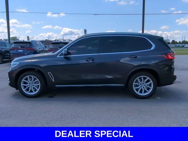 2022 BMW X5 xDrive40i Vehicle Photo in Merrillville, IN 46410-5311