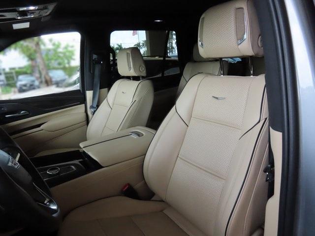 2023 Cadillac Escalade Vehicle Photo in DELRAY BEACH, FL 33483-3294