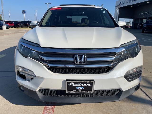 2017 Honda Pilot Vehicle Photo in Terrell, TX 75160