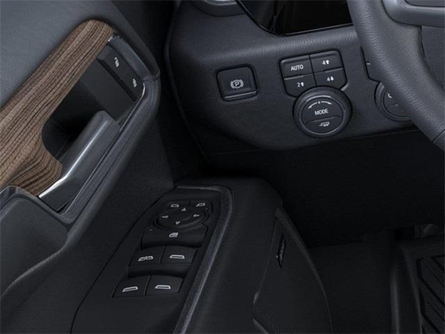 2025 Chevrolet Silverado 1500 Vehicle Photo in GRAND BLANC, MI 48439-8139