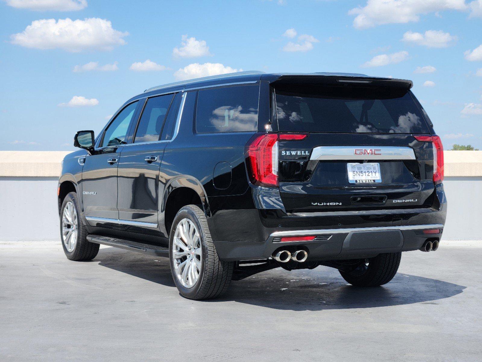 2024 GMC Yukon XL Vehicle Photo in DALLAS, TX 75209-3016