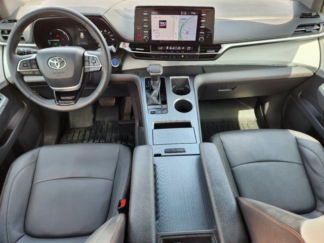 2022 Toyota Sienna Vehicle Photo in SUGAR LAND, TX 77478-0000