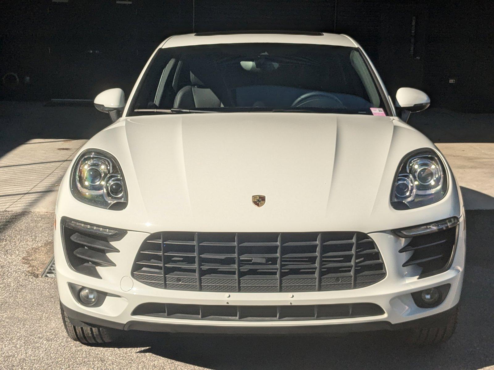 2018 Porsche Macan Vehicle Photo in Towson, MD 21204