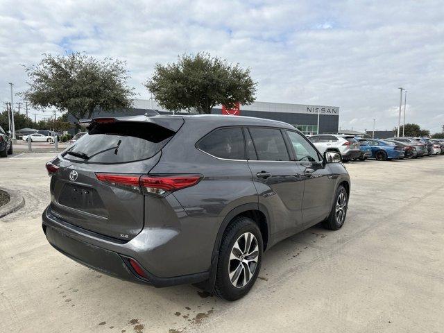 2021 Toyota Highlander Vehicle Photo in San Antonio, TX 78209