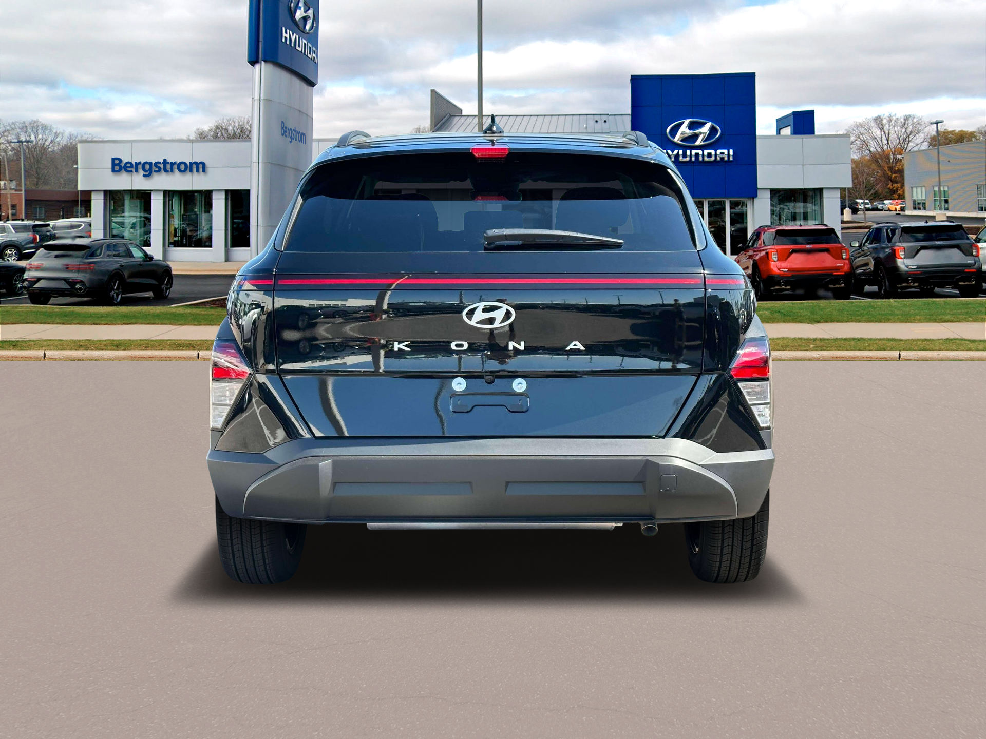 2025 Hyundai KONA Vehicle Photo in Green Bay, WI 54304