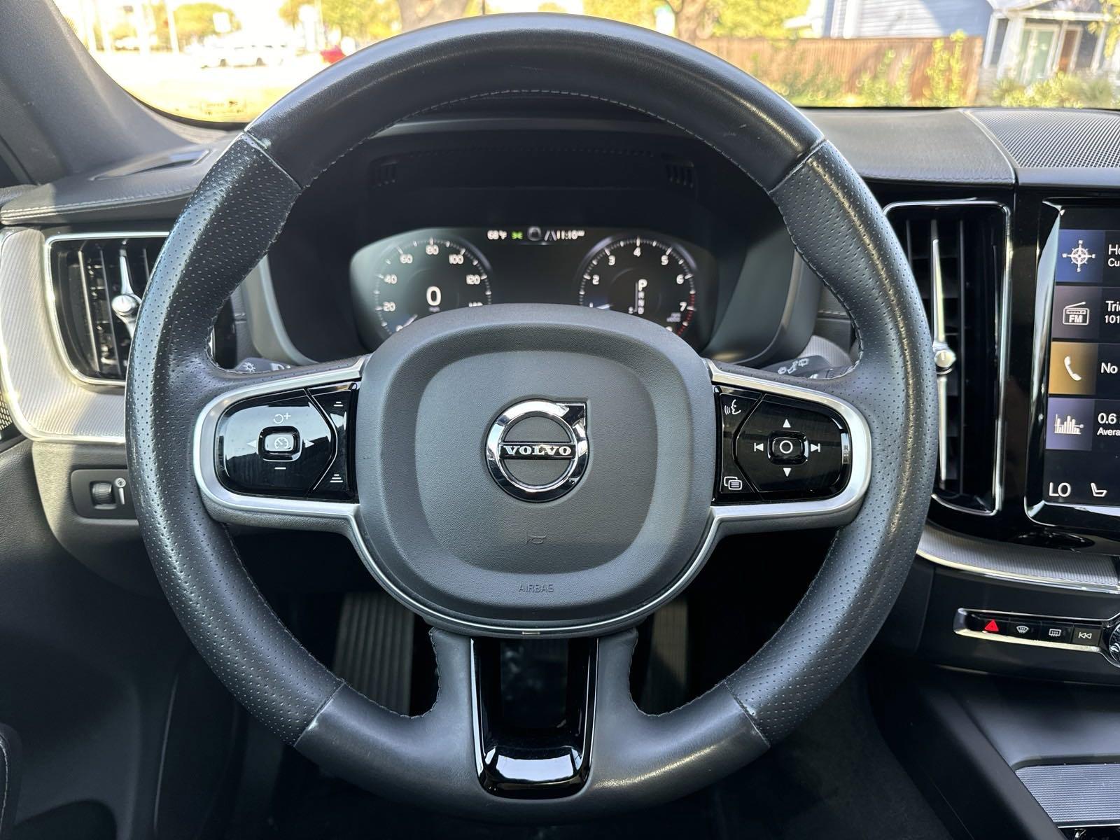 2019 Volvo XC60 Vehicle Photo in DALLAS, TX 75209-3016