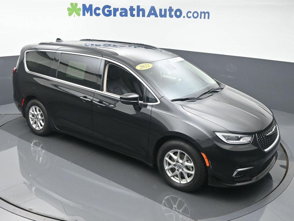 2022 Chrysler Pacifica Vehicle Photo in Cedar Rapids, IA 52402