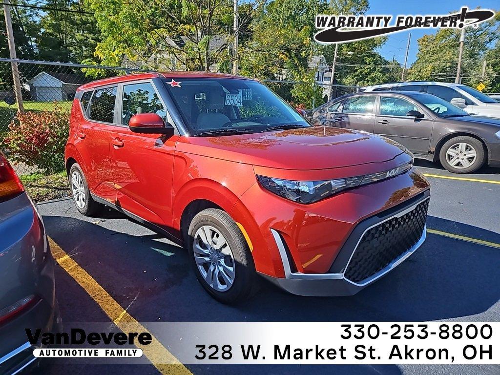 2023 Kia Soul Vehicle Photo in AKRON, OH 44303-2185