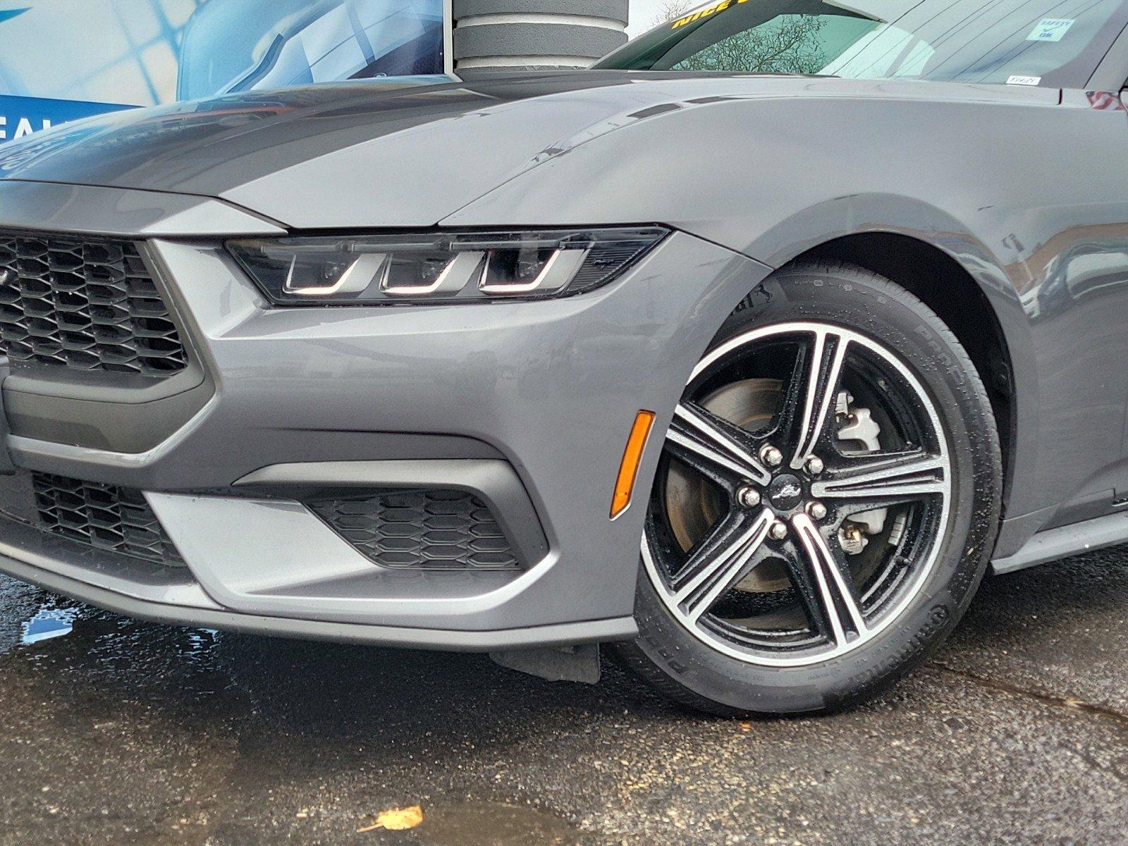 2024 Ford Mustang Vehicle Photo in Saint Charles, IL 60174