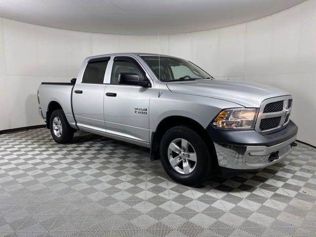 2013 Ram 1500 Vehicle Photo in MEDINA, OH 44256-9001