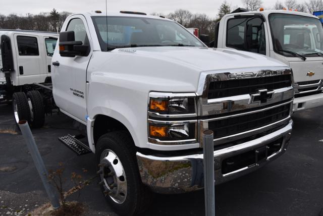 2023 Chevrolet Silverado 6500 HD Vehicle Photo in WHITMAN, MA 02382-1041