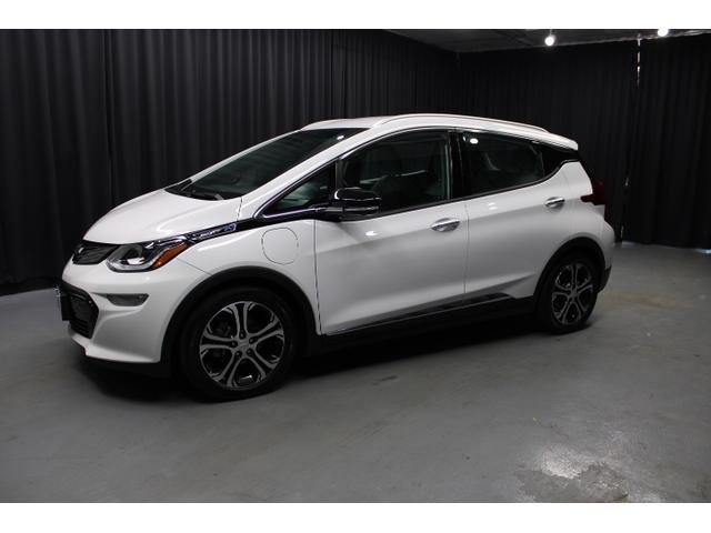 Used 2021 Chevrolet Bolt EV Premier with VIN 1G1FZ6S0XM4101747 for sale in Rittman, OH