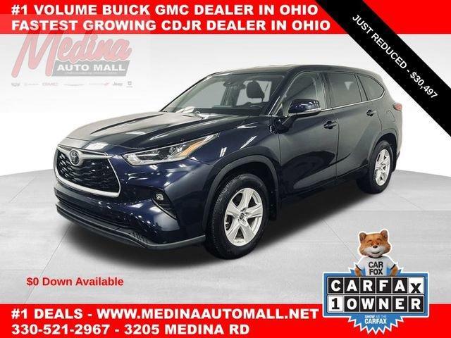 2021 Toyota Highlander Vehicle Photo in MEDINA, OH 44256-9631