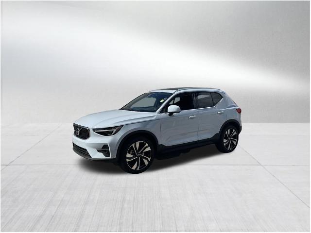 Used 2024 Volvo XC40 Ultimate with VIN YV4L12UF4R2224052 for sale in Miami, FL