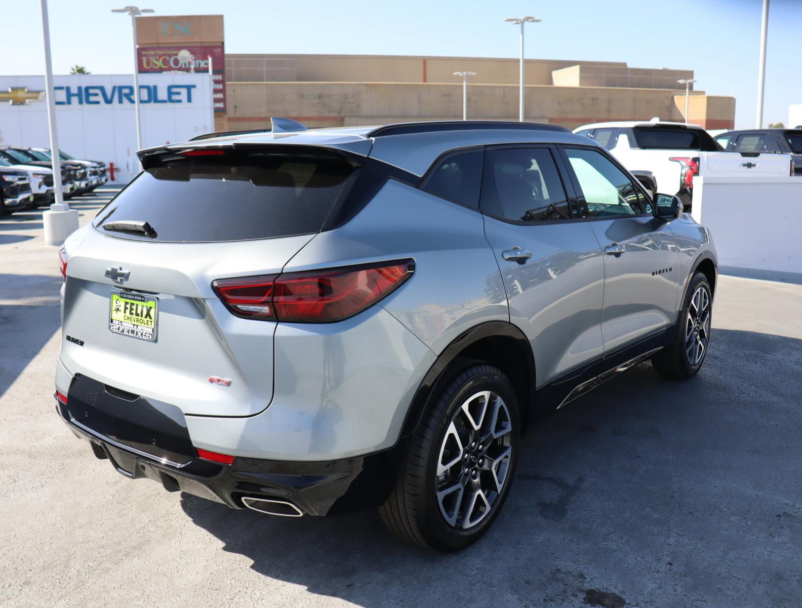 2025 Chevrolet Blazer Vehicle Photo in LOS ANGELES, CA 90007-3794