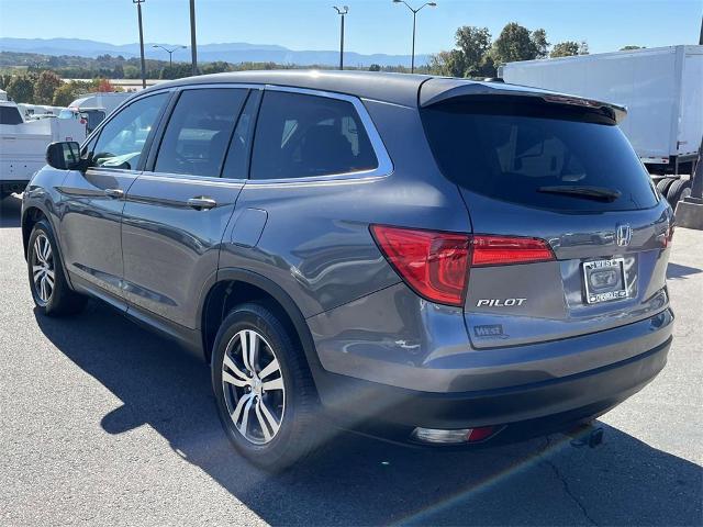 2017 Honda Pilot Vehicle Photo in ALCOA, TN 37701-3235