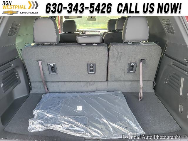 2024 Chevrolet Traverse Vehicle Photo in AURORA, IL 60503-9326