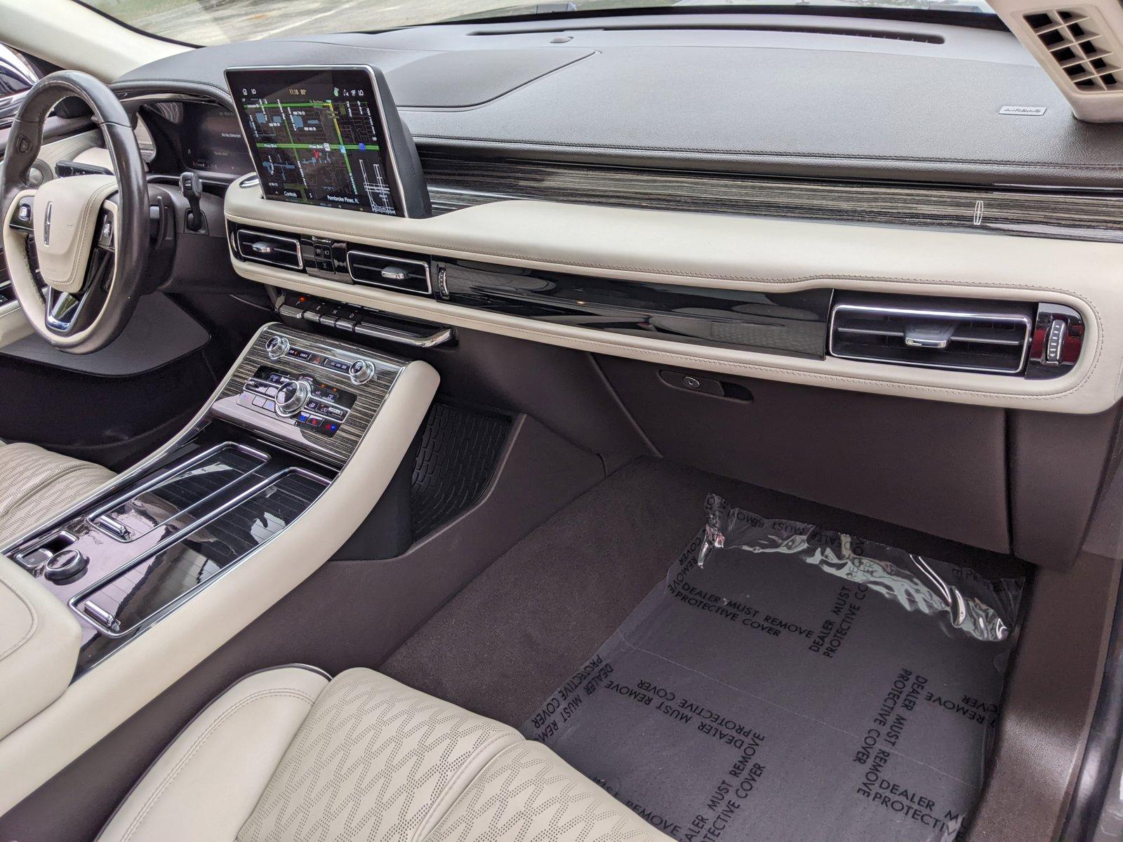 2022 Lincoln Aviator Vehicle Photo in PEMBROKE PINES, FL 33024-6534