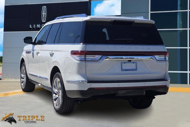 2024 Lincoln Navigator Vehicle Photo in Stephenville, TX 76401-3713