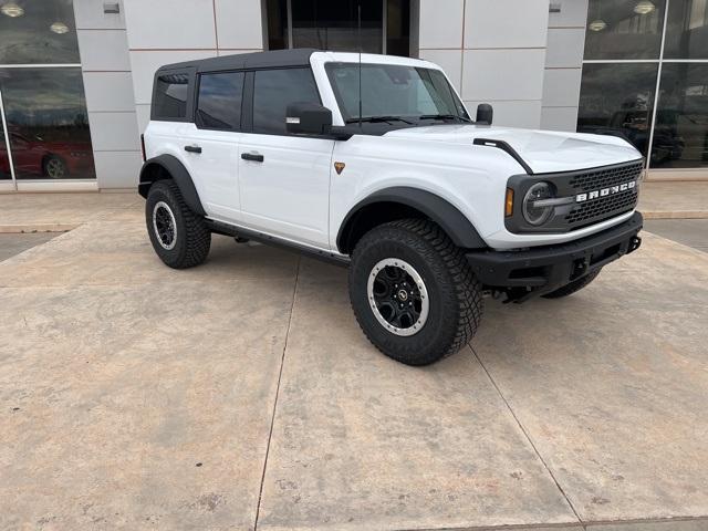 2023 Ford Bronco Vehicle Photo in Winslow, AZ 86047-2439
