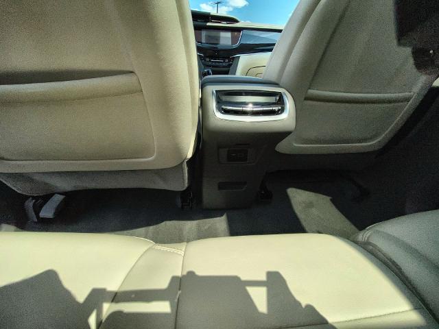 2024 Cadillac XT6 Vehicle Photo in WILLIAMSVILLE, NY 14221-2883