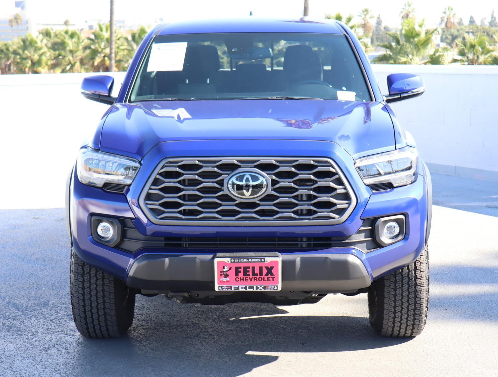 2023 Toyota Tacoma 4WD Vehicle Photo in LOS ANGELES, CA 90007-3794