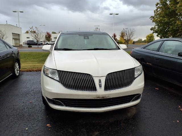 2015 Lincoln MKT Vehicle Photo in Oshkosh, WI 54904