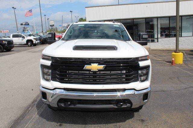 2024 Chevrolet Silverado 3500 HD Chassis Cab Vehicle Photo in SAINT CLAIRSVILLE, OH 43950-8512