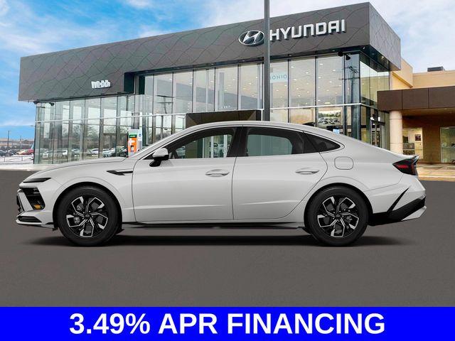 2024 Hyundai SONATA Vehicle Photo in Highland, IN 46322-2506