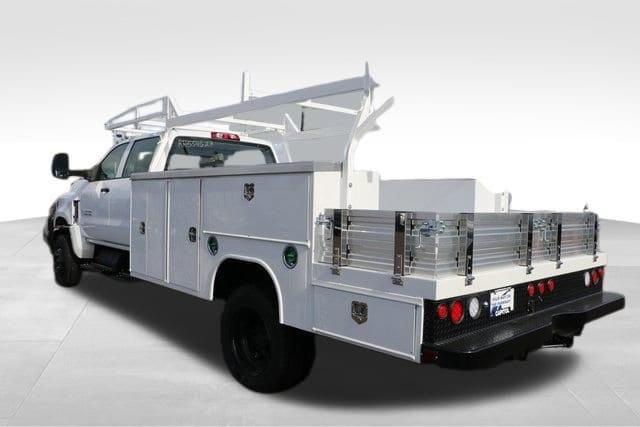 2024 Chevrolet Silverado 4500 Medium Duty Chassis Cab Vehicle Photo in Salem, OR 97301