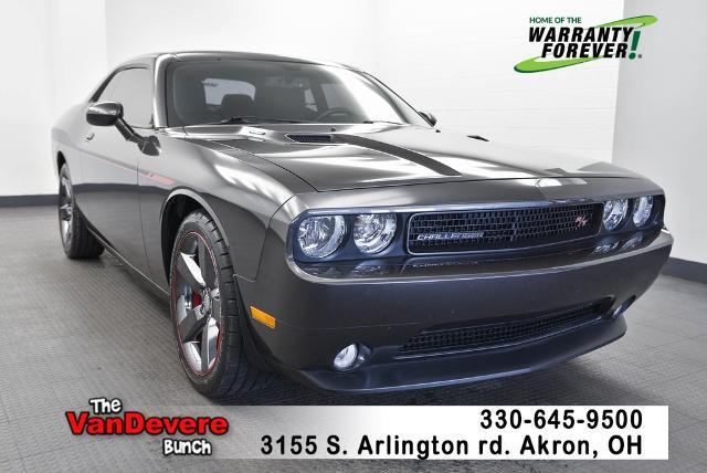 2013 Dodge Challenger Vehicle Photo in Akron, OH 44312