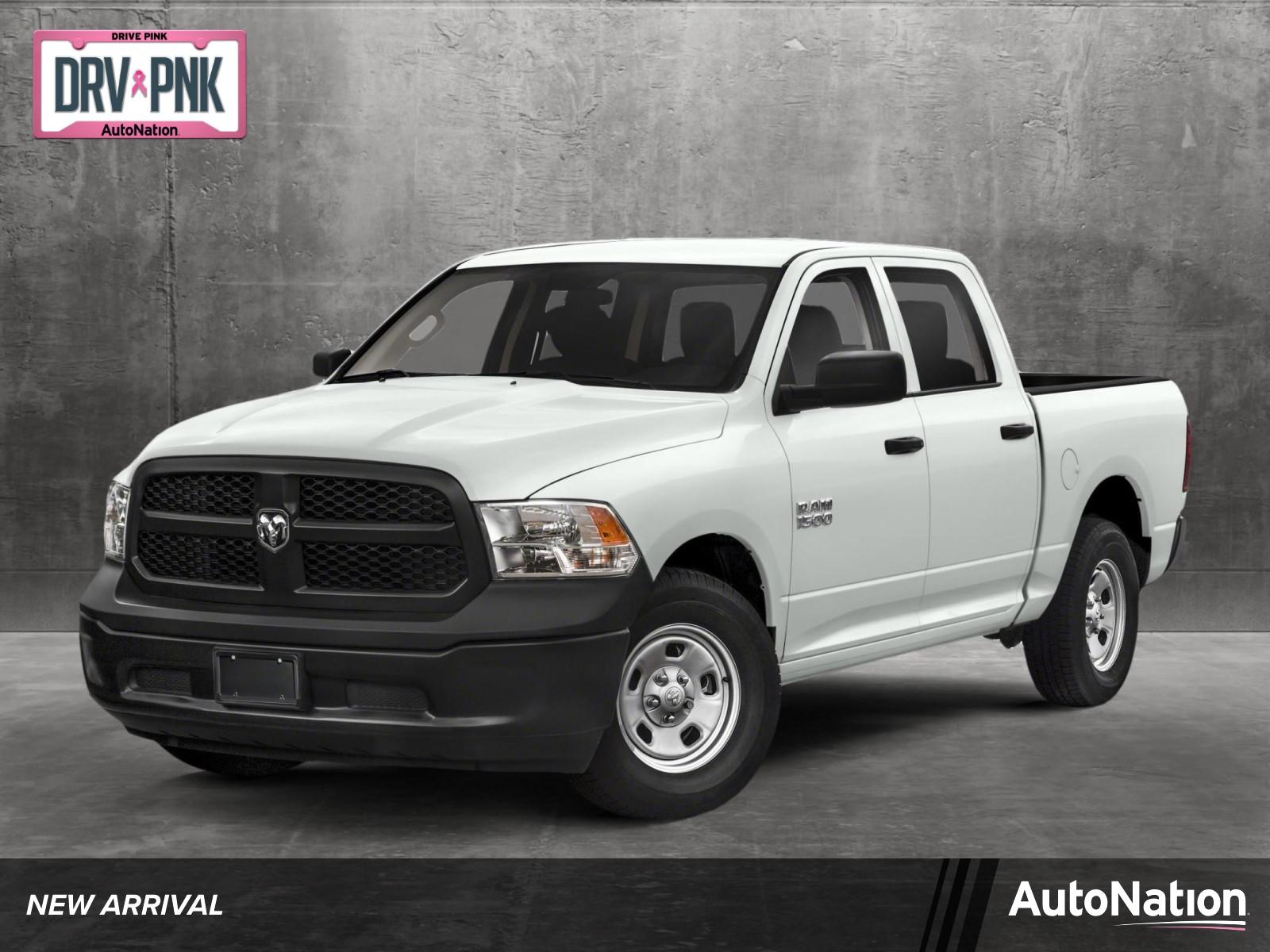 2022 Ram 1500 Classic Vehicle Photo in GREENACRES, FL 33463-3207