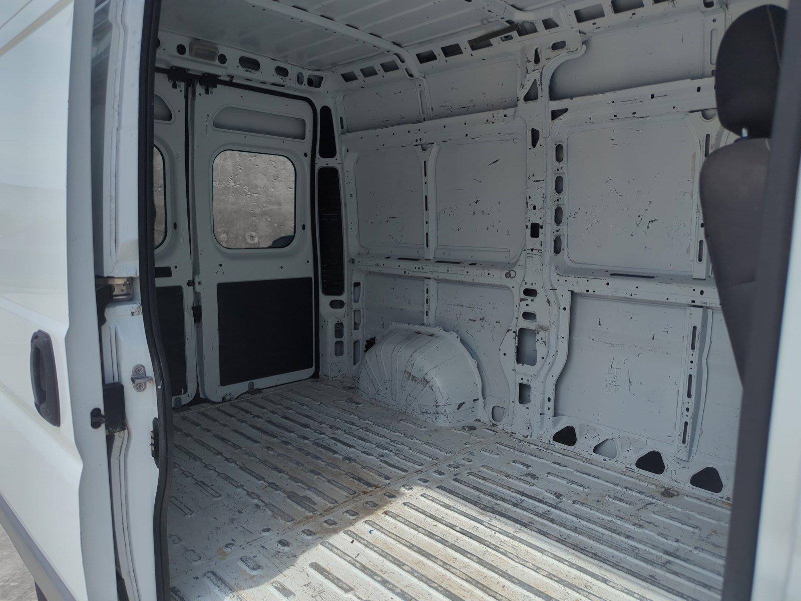 2017 Ram ProMaster Cargo Van Vehicle Photo in Pembroke Pines, FL 33027