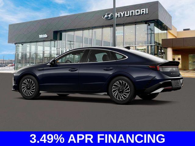 2024 Hyundai SONATA Hybrid Vehicle Photo in Highland, IN 46322-2506