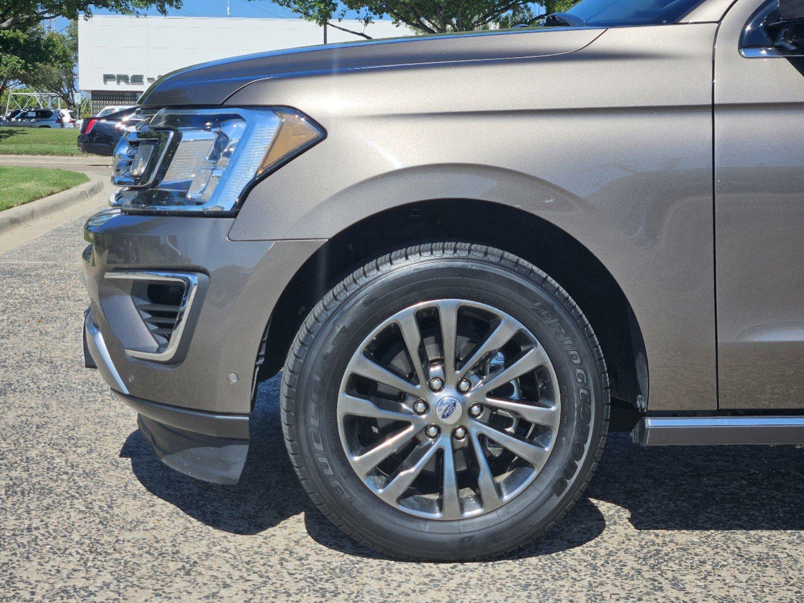 2019 Ford Expedition Vehicle Photo in FORT WORTH, TX 76132