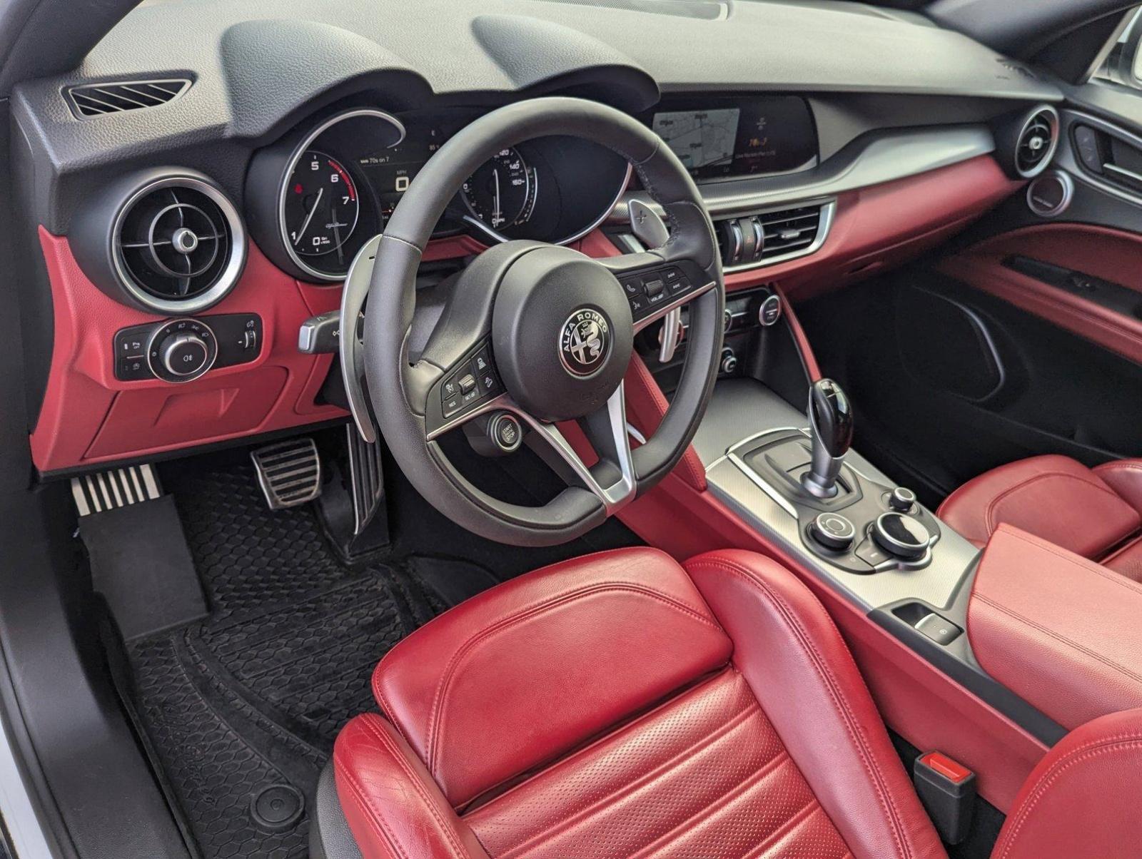 2019 Alfa Romeo Stelvio Vehicle Photo in Delray Beach, FL 33444