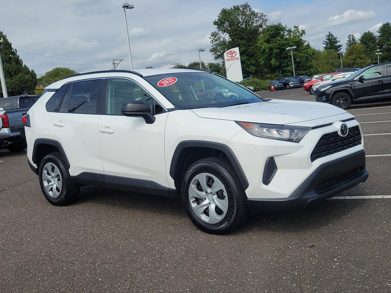 2021 Toyota RAV4 Vehicle Photo in Trevose, PA 19053