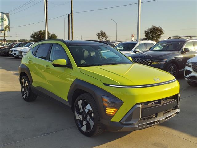 Used 2024 Hyundai Kona Limited with VIN KM8HE3A35RU042499 for sale in Denton, TX