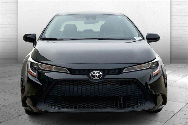 2020 Toyota Corolla Vehicle Photo in TOPEKA, KS 66609-0000