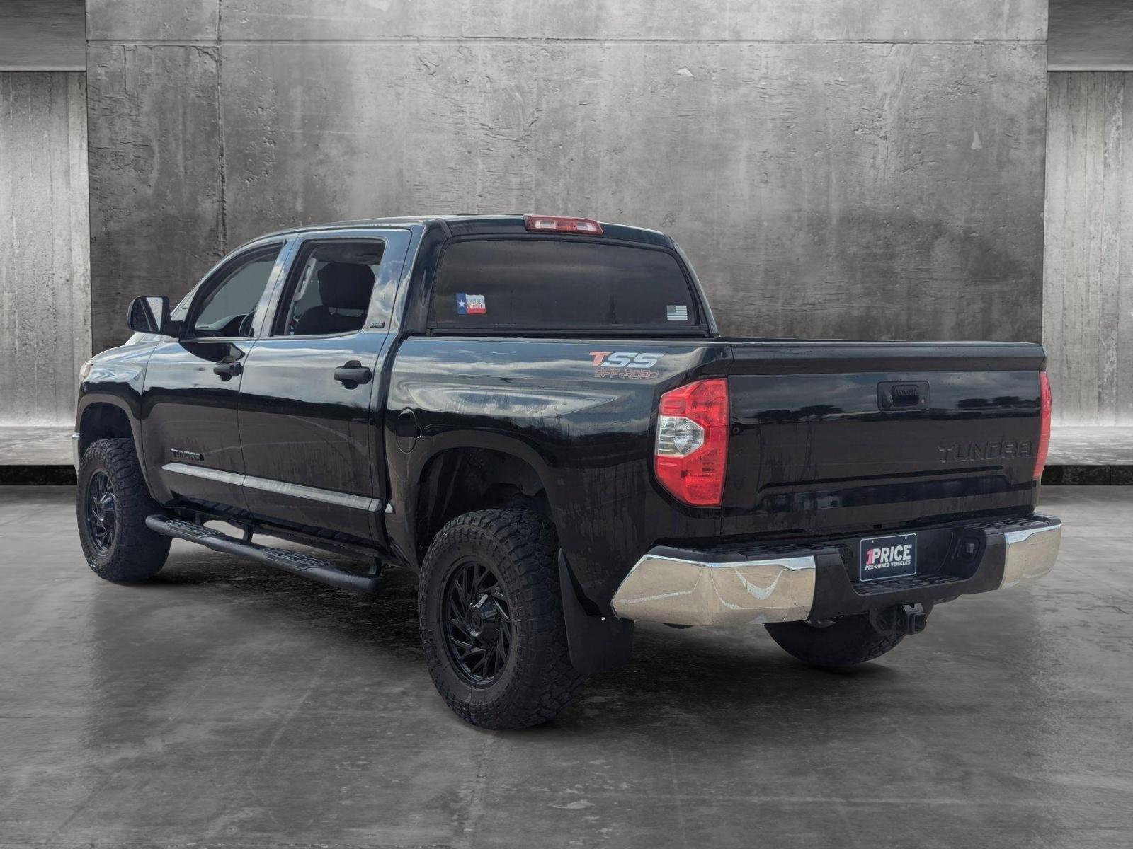 2019 Toyota Tundra 2WD Vehicle Photo in CORPUS CHRISTI, TX 78412-4902