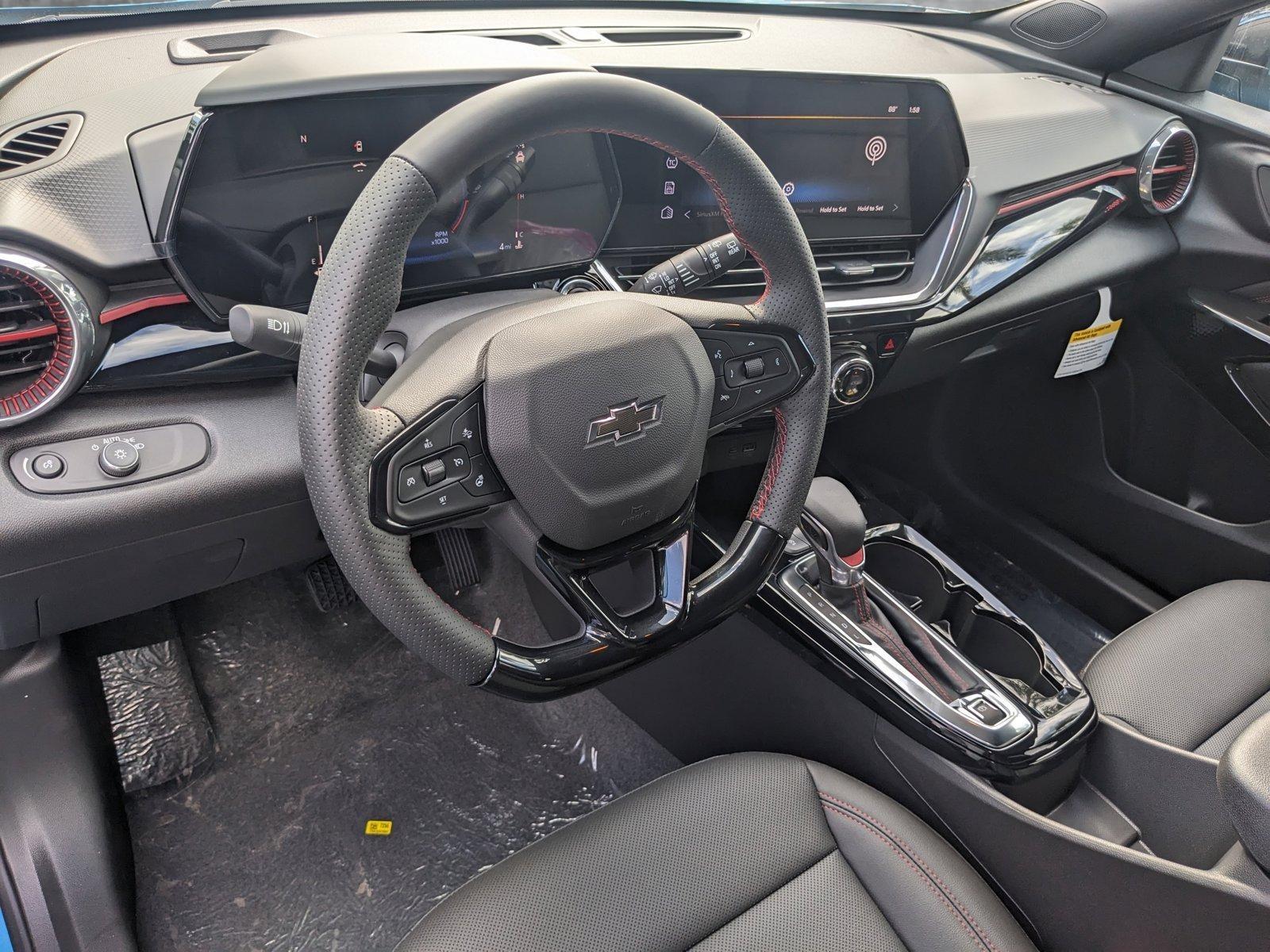 2025 Chevrolet Trax Vehicle Photo in GREENACRES, FL 33463-3207