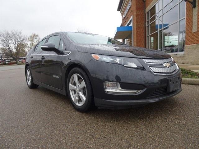 Used 2014 Chevrolet Volt Base with VIN 1G1RA6E43EU143696 for sale in Montgomery, OH