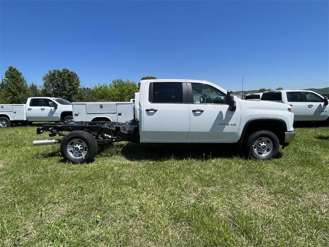 2024 Chevrolet Silverado 2500 HD Vehicle Photo in ALCOA, TN 37701-3235